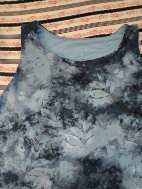 Old Navy Blue Tie-Dye Leaf Print Tank Top